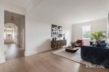 https://images.listonce.com.au/custom/160x/listings/303-barkers-road-kew-vic-3101/922/01806922_img_07.jpg?F1j5xNRDbJY