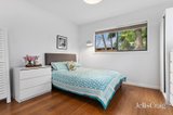 https://images.listonce.com.au/custom/160x/listings/303-barkly-street-golden-point-vic-3350/521/01779521_img_14.jpg?z_knVsRaNP8