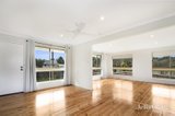 https://images.listonce.com.au/custom/160x/listings/303-herriott-street-buninyong-vic-3357/449/01751449_img_03.jpg?xm2wnC9wYH4