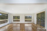 https://images.listonce.com.au/custom/160x/listings/303-herriott-street-buninyong-vic-3357/449/01751449_img_06.jpg?pf-lqSexuIA