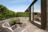 https://images.listonce.com.au/custom/160x/listings/3032-pine-avenue-elwood-vic-3184/855/01794855_img_19.jpg?6eBaEjFry0k
