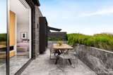 https://images.listonce.com.au/custom/160x/listings/3032-pine-avenue-elwood-vic-3184/855/01794855_img_20.jpg?i_8eR7kzNvc