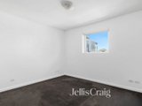 https://images.listonce.com.au/custom/160x/listings/303250-barkly-street-footscray-vic-3011/782/01807782_img_02.jpg?m0h5KxjGW4U