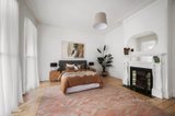 https://images.listonce.com.au/custom/160x/listings/304-albert-road-south-melbourne-vic-3205/042/01583042_img_09.jpg?w3MyWA8JovI