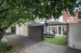 https://images.listonce.com.au/custom/160x/listings/304-albert-road-south-melbourne-vic-3205/042/01583042_img_14.jpg?xwlT6dBnYD0