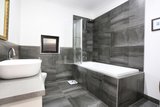 https://images.listonce.com.au/custom/160x/listings/304-high-street-belmont-vic-3216/472/01737472_img_05.jpg?DbiAdfcch80