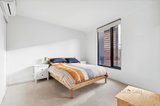 https://images.listonce.com.au/custom/160x/listings/304100-western-beach-road-geelong-vic-3220/298/01722298_img_07.jpg?GFnmZTqvmzM