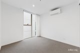 https://images.listonce.com.au/custom/160x/listings/304270b-mckinnon-road-mckinnon-vic-3204/083/01929083_img_08.jpg?c6qaZ_SF_qE