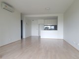 https://images.listonce.com.au/custom/160x/listings/304296-middleborough-road-blackburn-vic-3130/512/01608512_img_04.jpg?PY3Hu3kiI9s