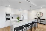 https://images.listonce.com.au/custom/160x/listings/304402-riversdale-road-hawthorn-east-vic-3123/699/01684699_img_04.jpg?TM6E2XZHHnw