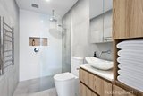https://images.listonce.com.au/custom/160x/listings/304402-riversdale-road-hawthorn-east-vic-3123/699/01684699_img_09.jpg?VueZ-U0vfss