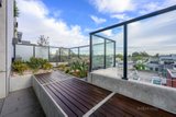 https://images.listonce.com.au/custom/160x/listings/30461-rose-street-fitzroy-vic-3065/602/01781602_img_07.jpg?Tn35tT1YVis