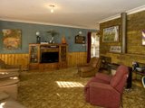 https://images.listonce.com.au/custom/160x/listings/305-boundary-road-st-albans-park-vic-3219/399/01699399_img_01.jpg?zVoGECXITUs