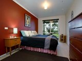 https://images.listonce.com.au/custom/160x/listings/305-glenburnkinglake-road-kinglake-vic-3763/376/01525376_img_11.jpg?iCIwM9vjlbE