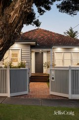 https://images.listonce.com.au/custom/160x/listings/305-raleigh-street-thornbury-vic-3071/655/01856655_img_19.jpg?BTSzwnRORW4