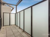 https://images.listonce.com.au/custom/160x/listings/305105-pier-street-altona-vic-3018/587/01202587_img_06.jpg?b-GlvzuwFRM