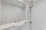 https://images.listonce.com.au/custom/160x/listings/30589-beach-st-port-melbourne-vic-3207/187/01985187_img_13.jpg?EMDuAqYYvaQ