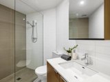 https://images.listonce.com.au/custom/160x/listings/30612-high-street-glen-iris-vic-3146/914/01975914_img_08.jpg?dDPL6-RphZM