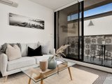 https://images.listonce.com.au/custom/160x/listings/306244-dorcas-street-south-melbourne-vic-3205/135/01090135_img_03.jpg?gMNHipxjY7A
