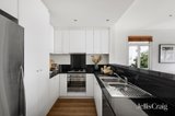 https://images.listonce.com.au/custom/160x/listings/30689-beach-street-port-melbourne-vic-3207/406/01922406_img_04.jpg?vYeXlM0equ4