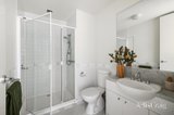 https://images.listonce.com.au/custom/160x/listings/30689-beach-street-port-melbourne-vic-3207/406/01922406_img_07.jpg?6Vl6CaMPHuQ