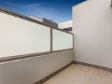 https://images.listonce.com.au/custom/160x/listings/30695-ormond-road-elwood-vic-3184/624/01794624_img_06.jpg?laxqjduLyfQ