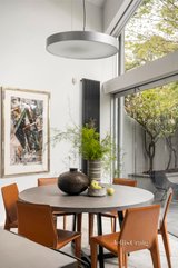 https://images.listonce.com.au/custom/160x/listings/307-george-street-fitzroy-vic-3065/205/01581205_img_06.jpg?8cOpfk0H_74