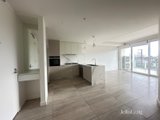 https://images.listonce.com.au/custom/160x/listings/3071065-heidelberg-road-ivanhoe-vic-3079/945/01983945_img_01.jpg?kAAnMXvYbeQ