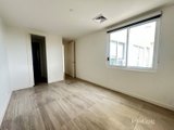 https://images.listonce.com.au/custom/160x/listings/3071065-heidelberg-road-ivanhoe-vic-3079/945/01983945_img_03.jpg?NE-r-BBgt-k