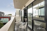https://images.listonce.com.au/custom/160x/listings/3082a-montrose-place-hawthorn-east-vic-3123/633/01888633_img_09.jpg?CY_F5eK-wlg