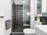 https://images.listonce.com.au/custom/160x/listings/30852-park-street-south-melbourne-vic-3205/025/01090025_img_07.jpg?O5zsgGHyBjU