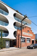 https://images.listonce.com.au/custom/160x/listings/309160-argyle-street-fitzroy-vic-3065/276/00878276_img_04.jpg?JckS4BEH038