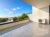 https://images.listonce.com.au/custom/160x/listings/309333-ascot-vale-road-moonee-ponds-vic-3039/832/01905832_img_18.jpg?CkRnp408HxM