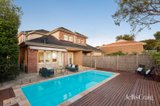 https://images.listonce.com.au/custom/160x/listings/30a-britten-street-glen-iris-vic-3146/904/01937904_img_09.jpg?1aPRvVuTYEk