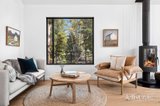 https://images.listonce.com.au/custom/160x/listings/30a-leggatt-street-daylesford-vic-3460/279/01968279_img_05.jpg?7D5dUyzsC2U