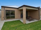 https://images.listonce.com.au/custom/160x/listings/30c-grafton-street-st-albans-park-vic-3219/332/01699332_img_09.jpg?ebamMmnauWQ