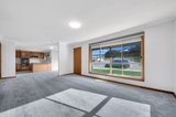 https://images.listonce.com.au/custom/160x/listings/31-3-rennie-street-lara-vic-3212/542/01698542_img_06.jpg?fNusOSJLzOs