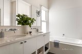 https://images.listonce.com.au/custom/160x/listings/31-adeney-avenue-kew-vic-3101/437/01691437_img_11.jpg?IBpQuLZ_5SM