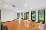 https://images.listonce.com.au/custom/160x/listings/31-albion-crescent-greensborough-vic-3088/296/01887296_img_03.jpg?NlqWY4uxD04
