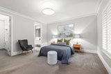 https://images.listonce.com.au/custom/160x/listings/31-amelia-street-mckinnon-vic-3204/121/01455121_img_09.jpg?s_eMbXf6Pw4