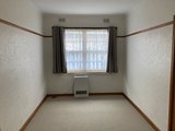https://images.listonce.com.au/custom/160x/listings/31-anslow-street-woodend-vic-3442/546/01783546_img_07.jpg?80k9ua1NiBw