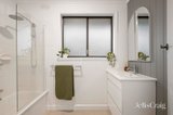 https://images.listonce.com.au/custom/160x/listings/31-bambra-street-croydon-vic-3136/812/01970812_img_07.jpg?BFYeAnXeIns