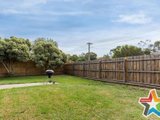 https://images.listonce.com.au/custom/160x/listings/31-barker-drive-mooroolbark-vic-3138/556/01525556_img_11.jpg?WVrMK9nhfU0