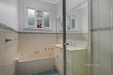 https://images.listonce.com.au/custom/160x/listings/31-beaconsfield-road-briar-hill-vic-3088/771/01113771_img_08.jpg?kWOxIPNclkg