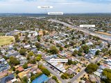 https://images.listonce.com.au/custom/160x/listings/31-beewar-street-greensborough-vic-3088/927/01857927_img_10.jpg?GGQWFXQwrjU