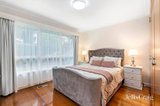 https://images.listonce.com.au/custom/160x/listings/31-bond-avenue-blackburn-south-vic-3130/640/01907640_img_07.jpg?FNiVrcHj198