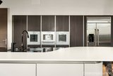https://images.listonce.com.au/custom/160x/listings/31-bonview-road-malvern-vic-3144/819/01794819_img_18.jpg?w0SGMGjBes0