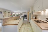 https://images.listonce.com.au/custom/160x/listings/31-bowen-crescent-burwood-east-vic-3151/577/00141577_img_05.jpg?V9GMVoYgON4