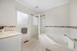 https://images.listonce.com.au/custom/160x/listings/31-braeside-drive-doncaster-vic-3108/207/01451207_img_08.jpg?-iVaDpVLAZw