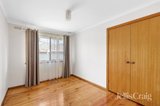 https://images.listonce.com.au/custom/160x/listings/31-broadhurst-avenue-reservoir-vic-3073/462/01771462_img_07.jpg?r87oKNO9VTA